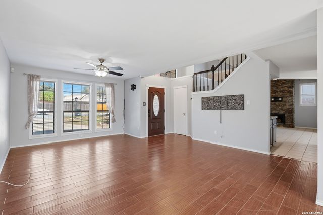 6422 Lochglen, San Antonio, TX 78240