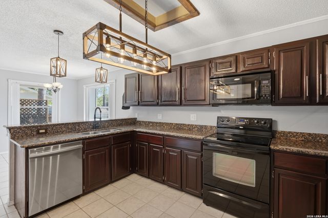 6422 Lochglen, San Antonio, TX 78240