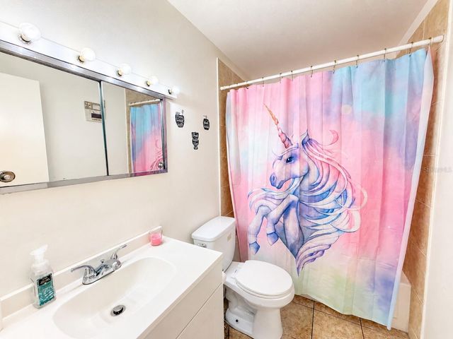 7535 ABONADO ROAD B, Tampa, FL 33615
