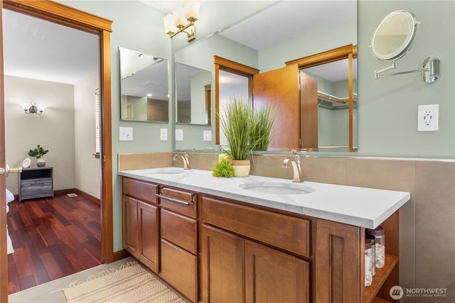 8538 29th Way SE, Olympia, WA 98513