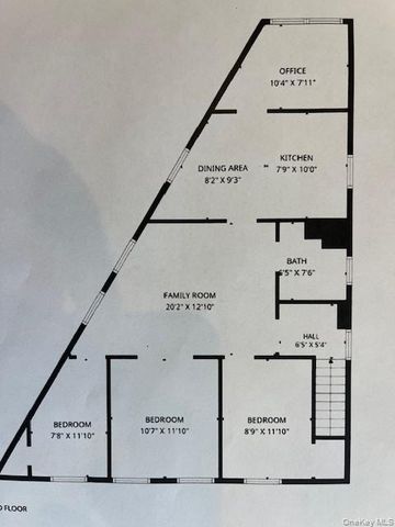 65-34 Jay Avenue, Maspeth, NY 11378