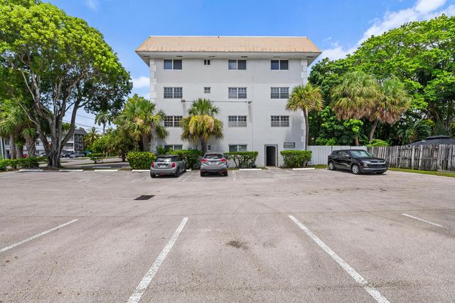 1407 NE 56TH Street 209, Fort Lauderdale, FL 33334