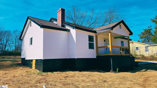 804 Staunton Bridge Road, Greenville, SC 29611