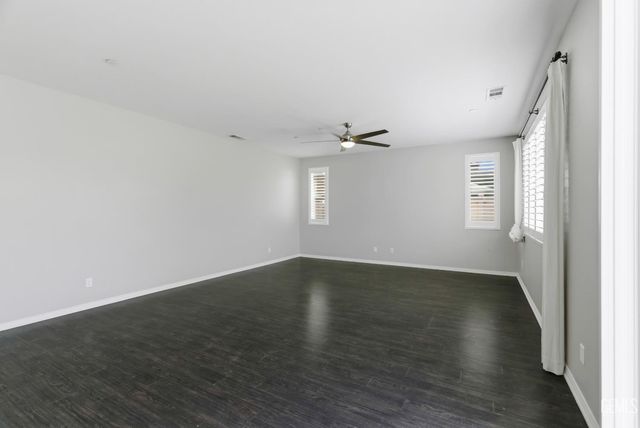 23 White Alder Drive, Bakersfield, CA 93314