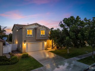 23 White Alder Drive, Bakersfield, CA 93314