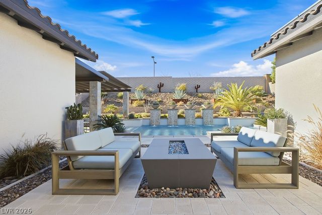 93 Cantabria Coast Street, Las Vegas, NV 89138