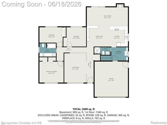 32916 Cambridge Drive, Warren, MI 48093