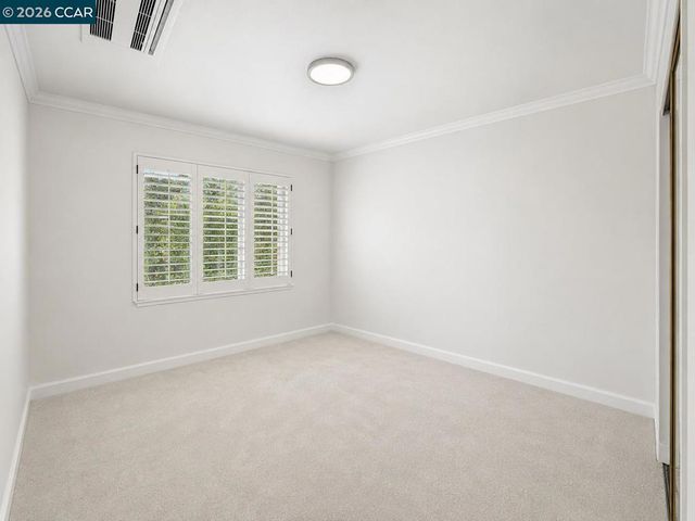 1208 Skycrest Drive 5, Walnut Creek, CA 94595