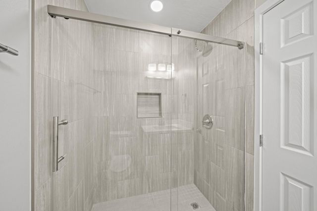 2201 Fountain View Drive 25, Houston, TX 77057