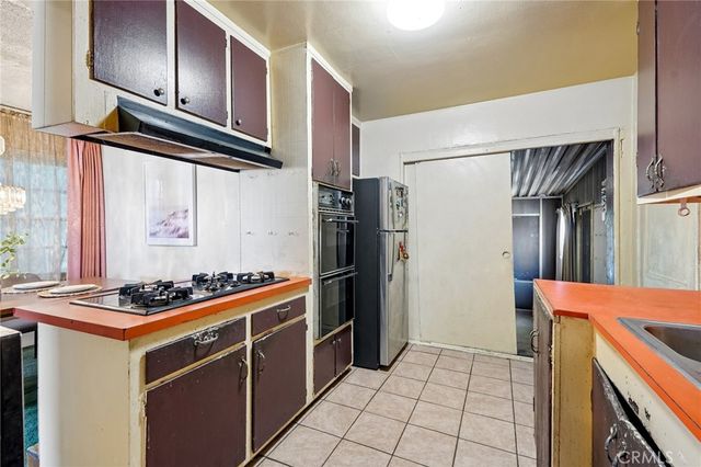 214 E Tichenor, Compton, CA 90220