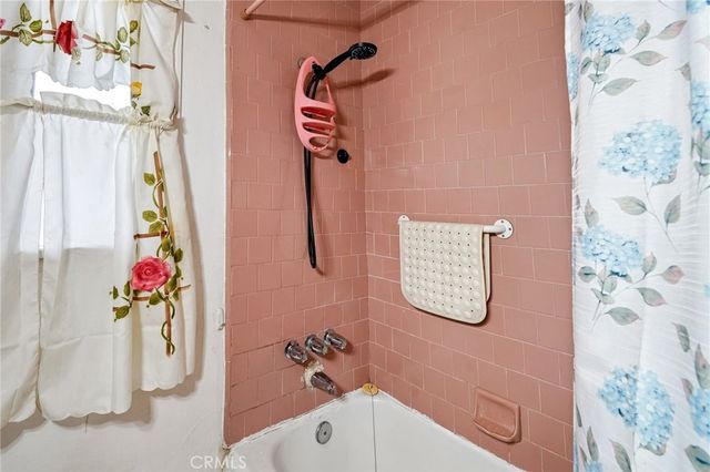 214 E Tichenor, Compton, CA 90220