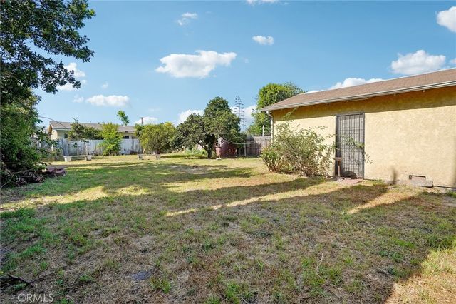 214 E Tichenor, Compton, CA 90220