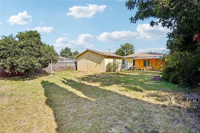 214 E Tichenor, Compton, CA 90220