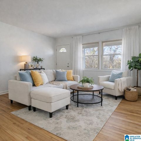 2904 DWAINE AVENUE, Hueytown, AL 35023