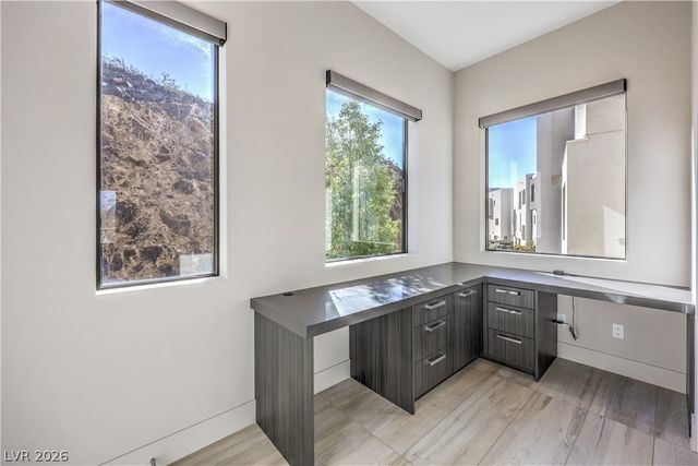 422 Tranquil Peak Court, Henderson, NV 89012