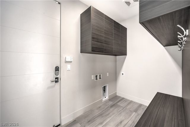 422 Tranquil Peak Court, Henderson, NV 89012