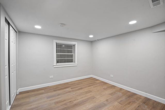 3751 N Clifton Avenue CH-1, Chicago, IL 60613