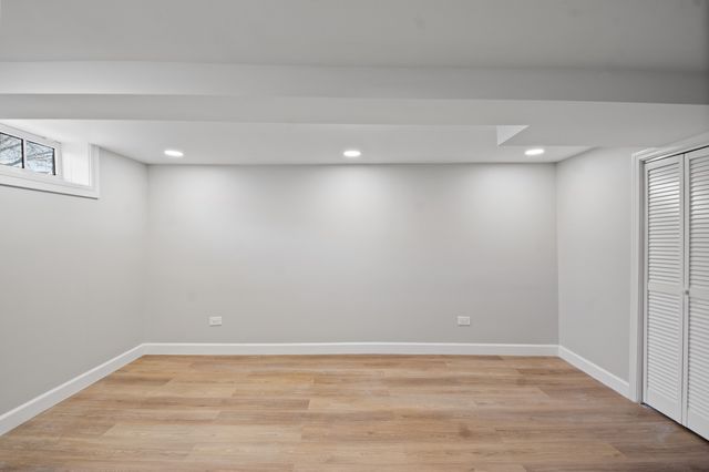 3751 N Clifton Avenue CH-1, Chicago, IL 60613