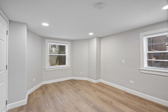 3751 N Clifton Avenue CH-1, Chicago, IL 60613