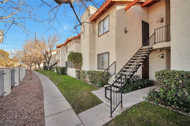 1701 East Katie Avenue 10, Las Vegas, NV 89119