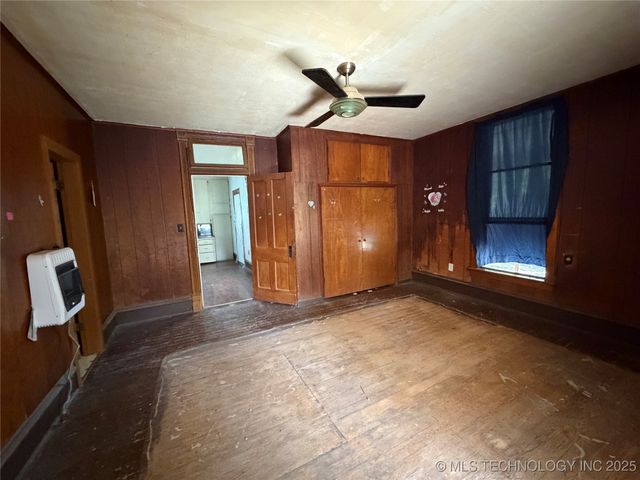 921 E Church Street, Wagoner, OK 74467