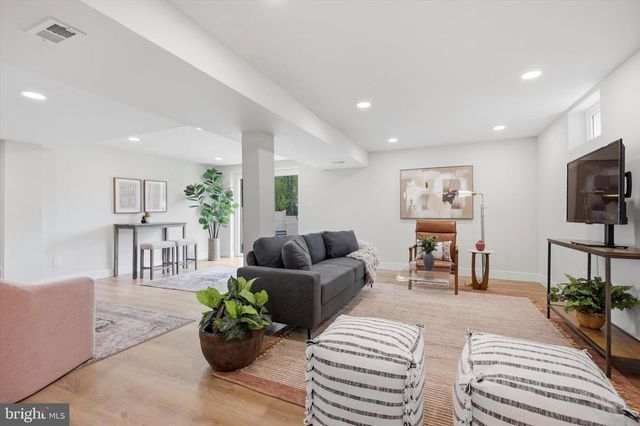 1551 FITZWATERTOWN RD, Willow Grove, PA 19090