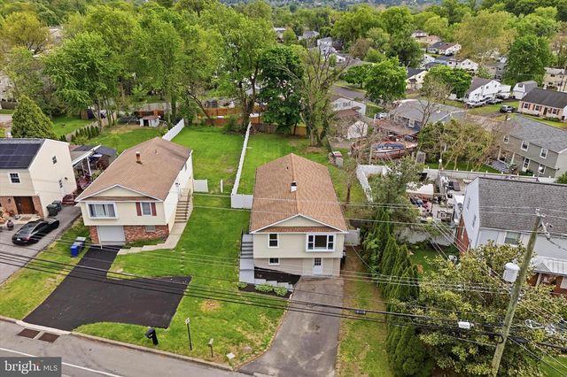 1551 FITZWATERTOWN RD, Willow Grove, PA 19090