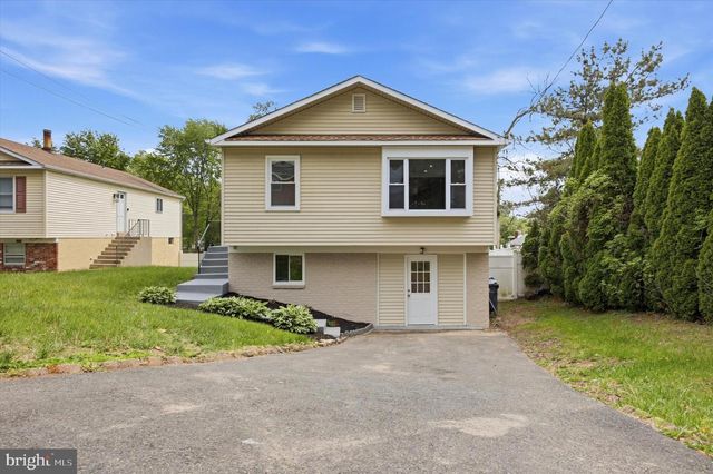 1551 FITZWATERTOWN RD, Willow Grove, PA 19090