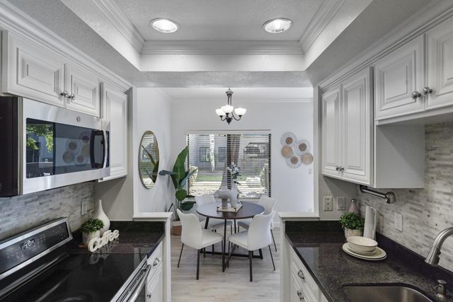 29 Cove Lane, Redwood Shores, CA 94065