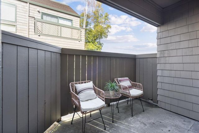 29 Cove Lane, Redwood Shores, CA 94065