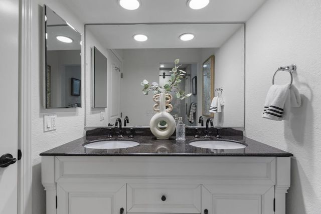 29 Cove Lane, Redwood Shores, CA 94065