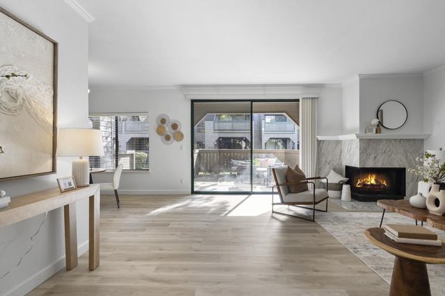 29 Cove Lane, Redwood Shores, CA 94065