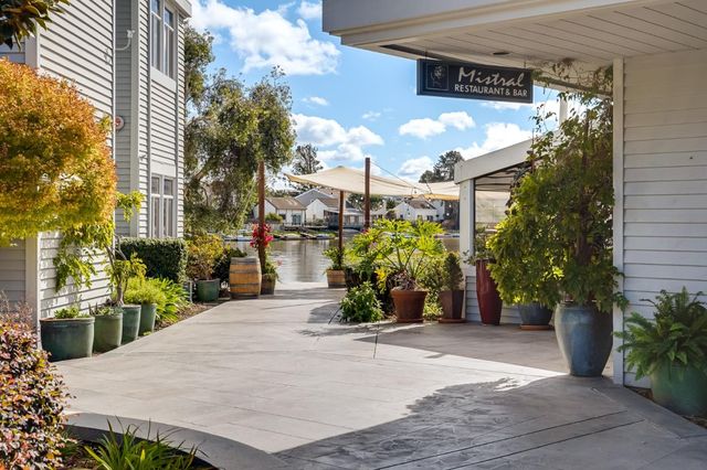 29 Cove Lane, Redwood Shores, CA 94065