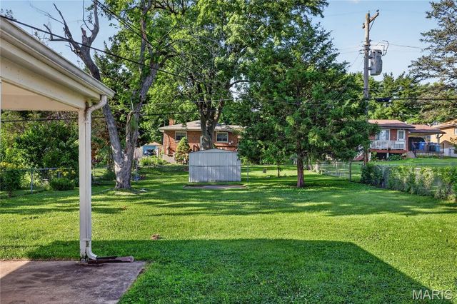 8934 Kathlyn Drive, St Louis, MO 63134