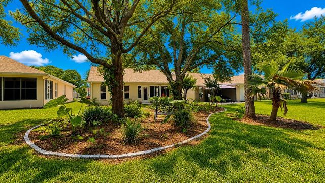 5556 LEGEND HILLS LANE, Spring Hill, FL 34609
