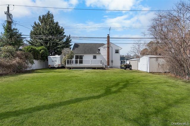 53 Elizabeth Drive, Bethpage, NY 11714