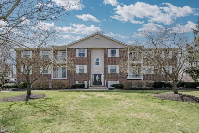 10790 Ravenna Road 201, Twinsburg, OH 44087