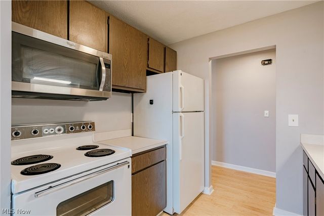 10790 Ravenna Road 201, Twinsburg, OH 44087