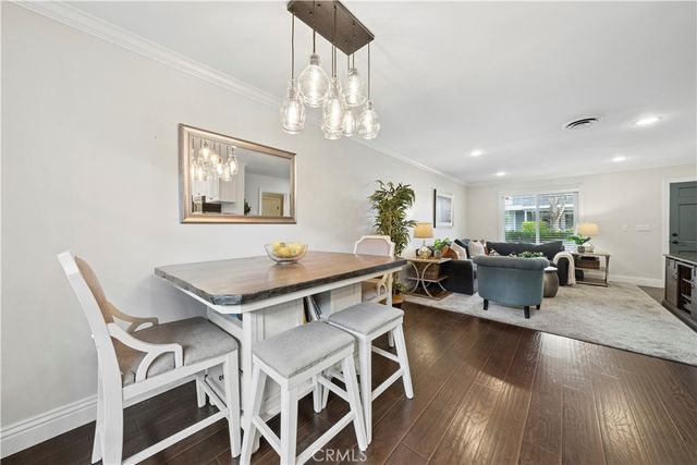 2414 Niagara, Costa Mesa, CA 92626