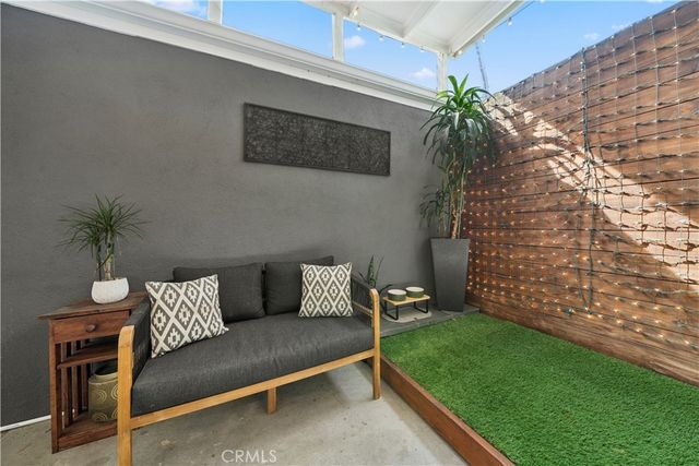 2414 Niagara, Costa Mesa, CA 92626