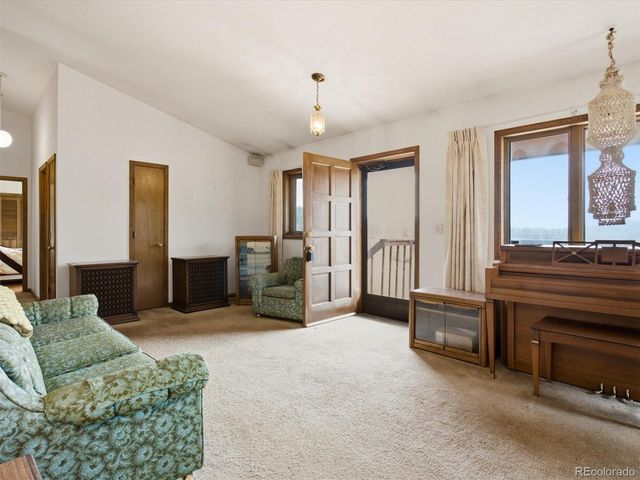 7013 Silverhorn Drive, Evergreen, CO 80439