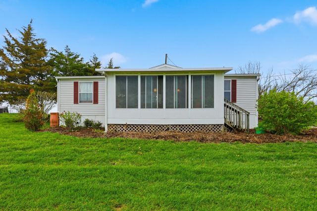 140 Parsons Lane, Harrodsburg, KY 40330