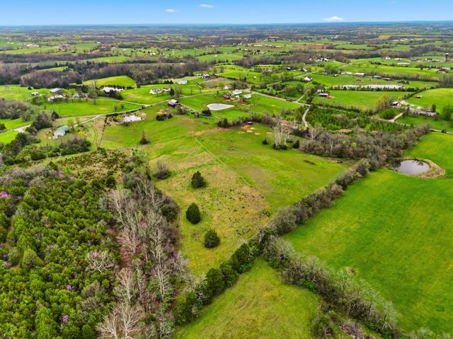 140 Parsons Lane, Harrodsburg, KY 40330