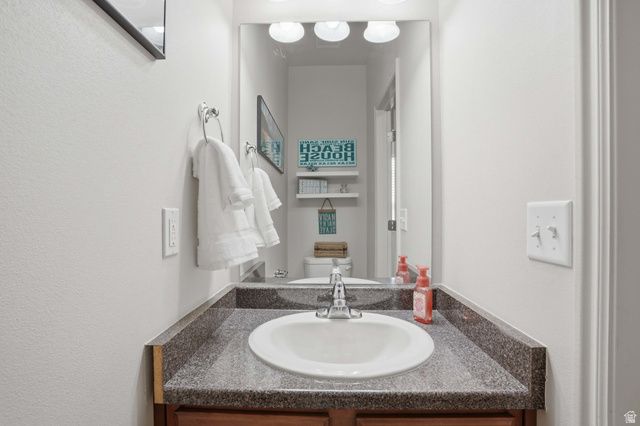 5743 W LUGANO DR, West Jordan, UT 84081