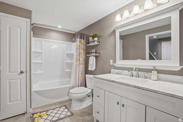 5743 W LUGANO DR, West Jordan, UT 84081