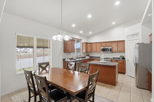 5743 W LUGANO DR, West Jordan, UT 84081