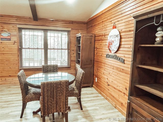 589 Mohawk Drive, Eufaula, OK 74432