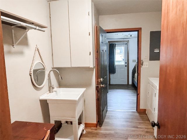 589 Mohawk Drive, Eufaula, OK 74432