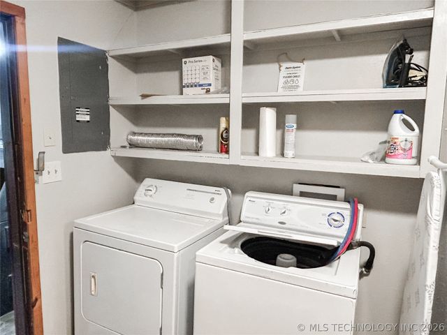 589 Mohawk Drive, Eufaula, OK 74432