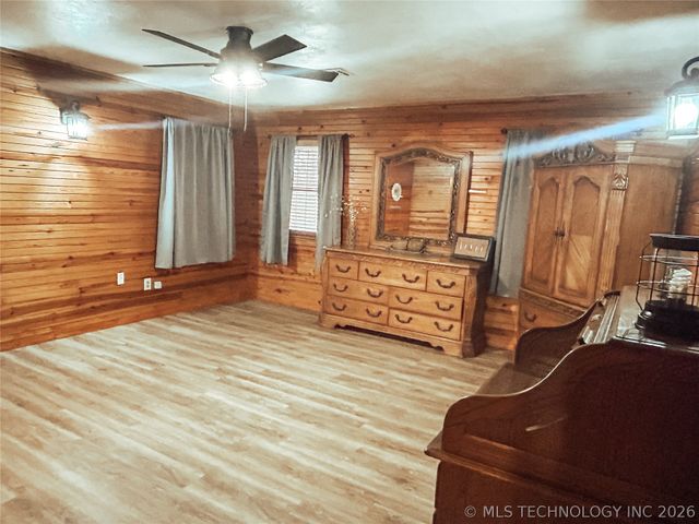 589 Mohawk Drive, Eufaula, OK 74432